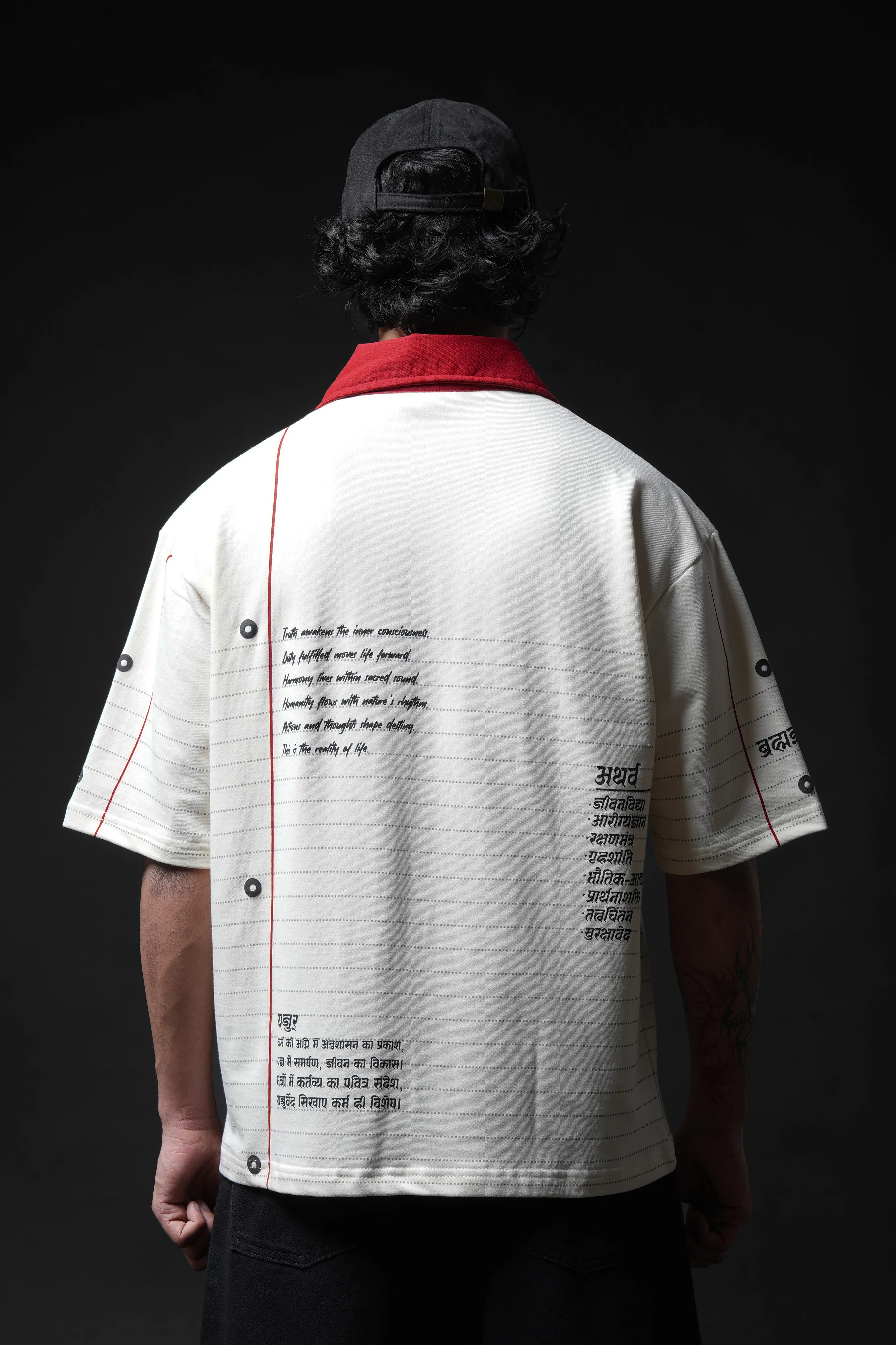 Know It All Collar T-shirt - Image 14