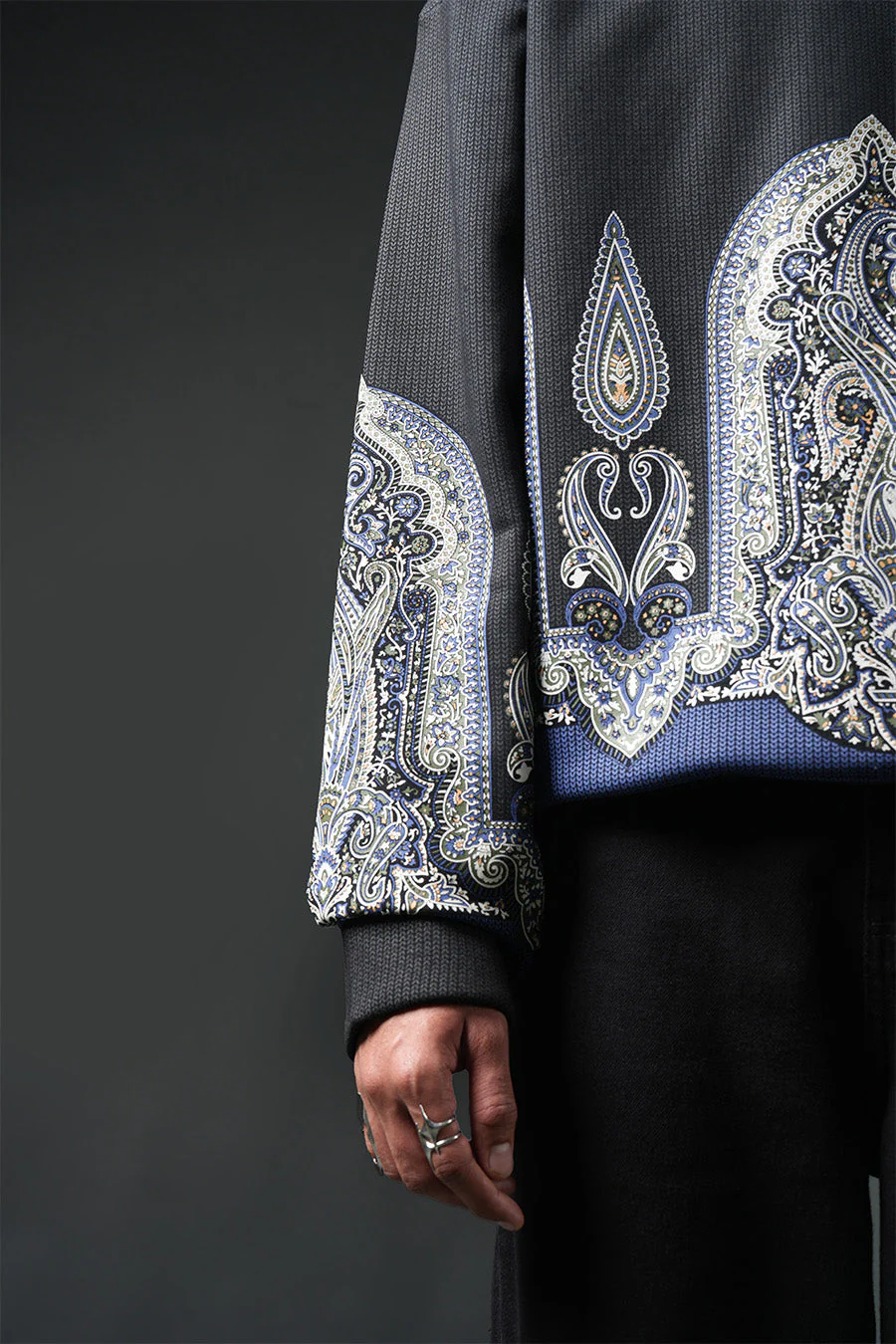 Shunya Temple Sweatshirt - Image 6