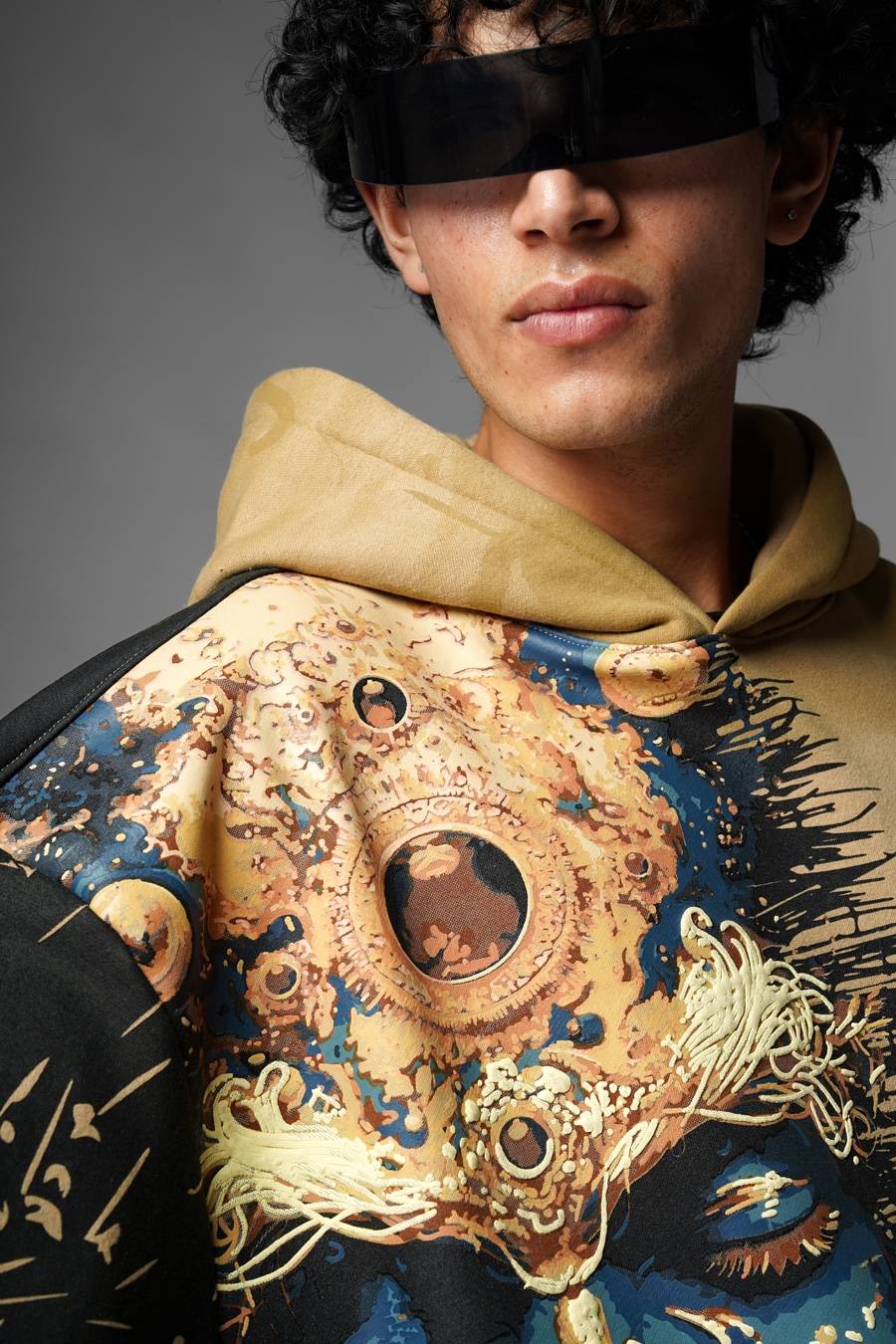 Sweatshirt Dronaputra - Image 8